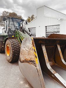 Fertighallen für die Wüste sowie für Schneegebiete